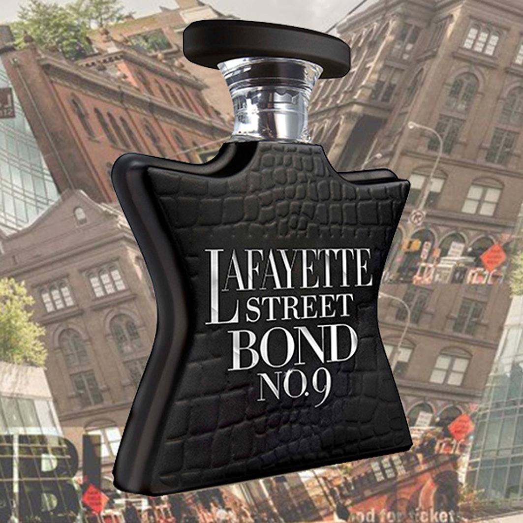 Bond No. 9 Lafayette Street Eau de Parfum Flakon inszeniert