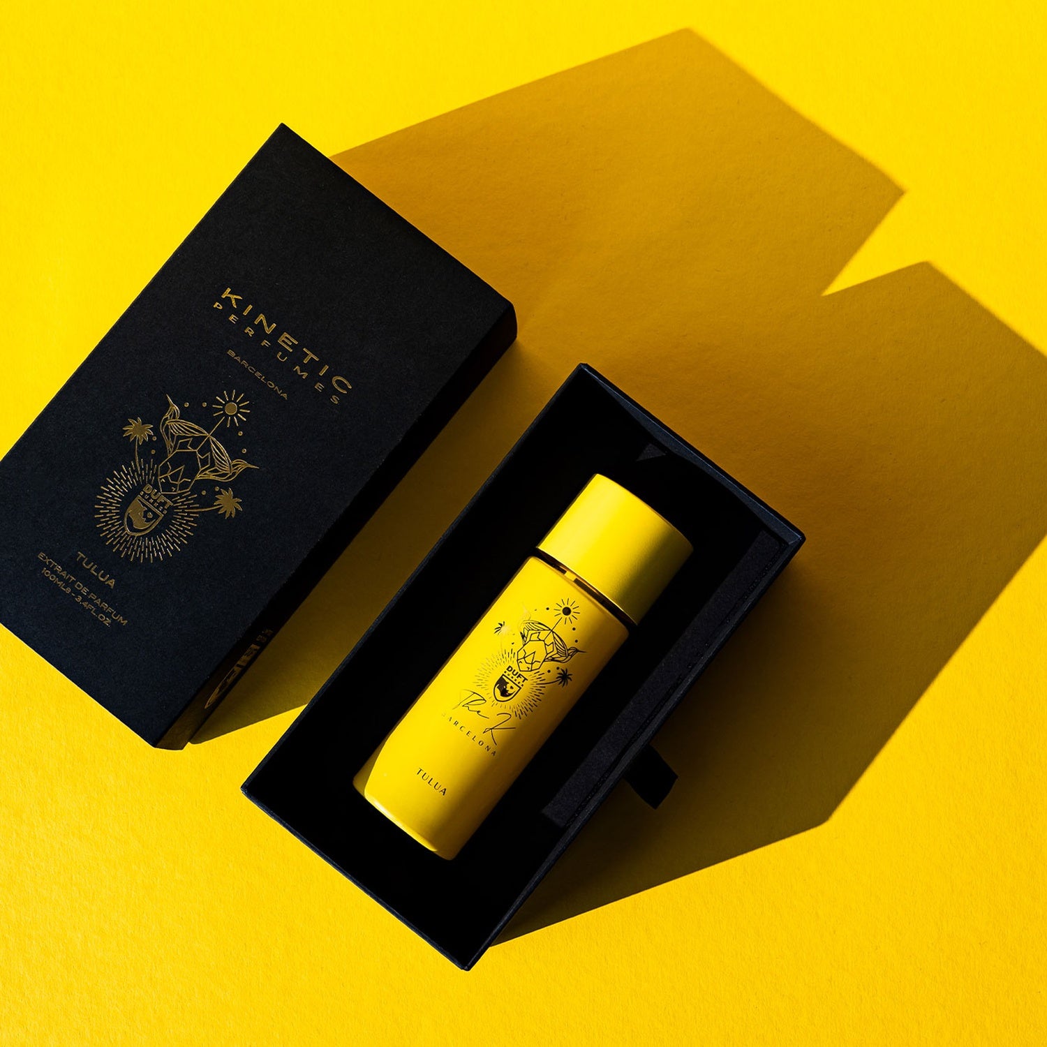 Kinetic Tulua Eau de Parfum Flakon inszeniert